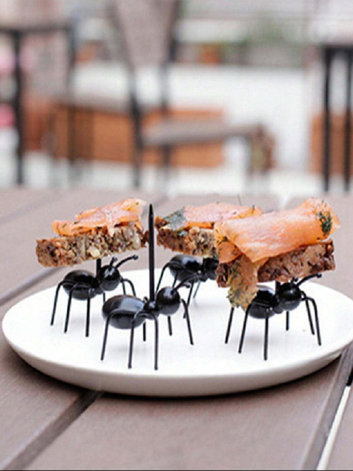 Loizziuy ant fruit skewers add whimsy to cocktails
