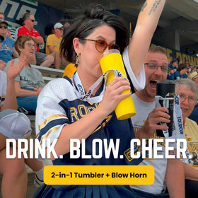 LoudCup ergonomic grip ensures comfortable handling during long tailgates.