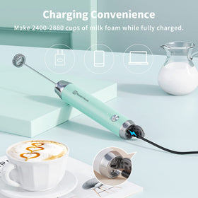Maestri House LunaFro foam maker ideal for velvety latte foam at home.
