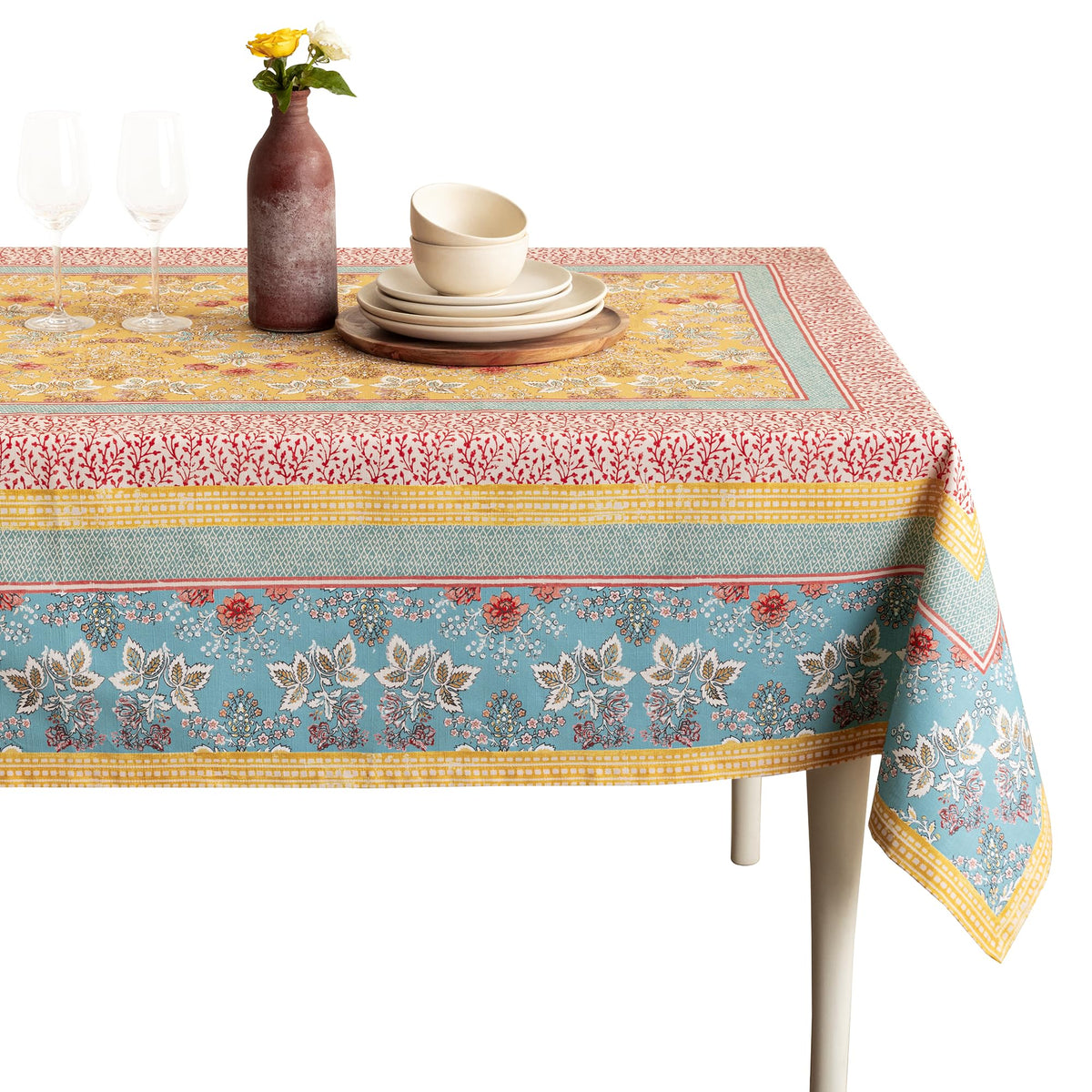Maison d' Hermine rectangle cotton tablecloth adds everyday elegance to dining.