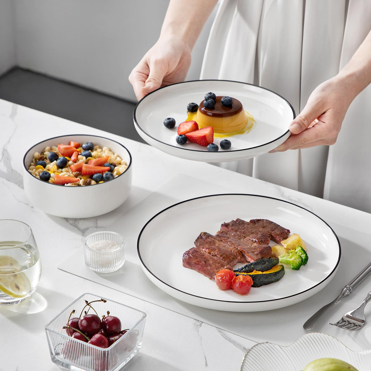 MALACASA LUNA dishwasher-safe dishes for easy cleanup after meals.