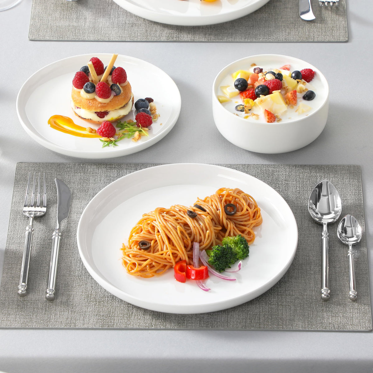 MALACASA LUNA stackable dishes demonstrating space-saving design