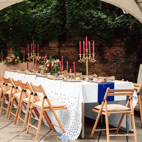 MASHAN waterproof PEVA tablecloth ideal for quick cleanup.