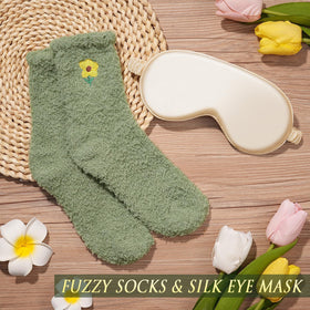MAYICIVO silk eye mask for restful, undisturbed sleep.