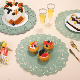 MCEAST oil-resistant tear-resistant table mats protect surfaces