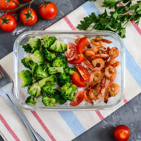 MCIRCO oven-to-table glass containers for reheating and serving.