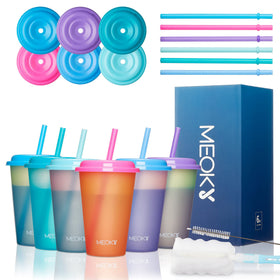 Meoky cups make photogenic props for tropical getaways and poolside moments.