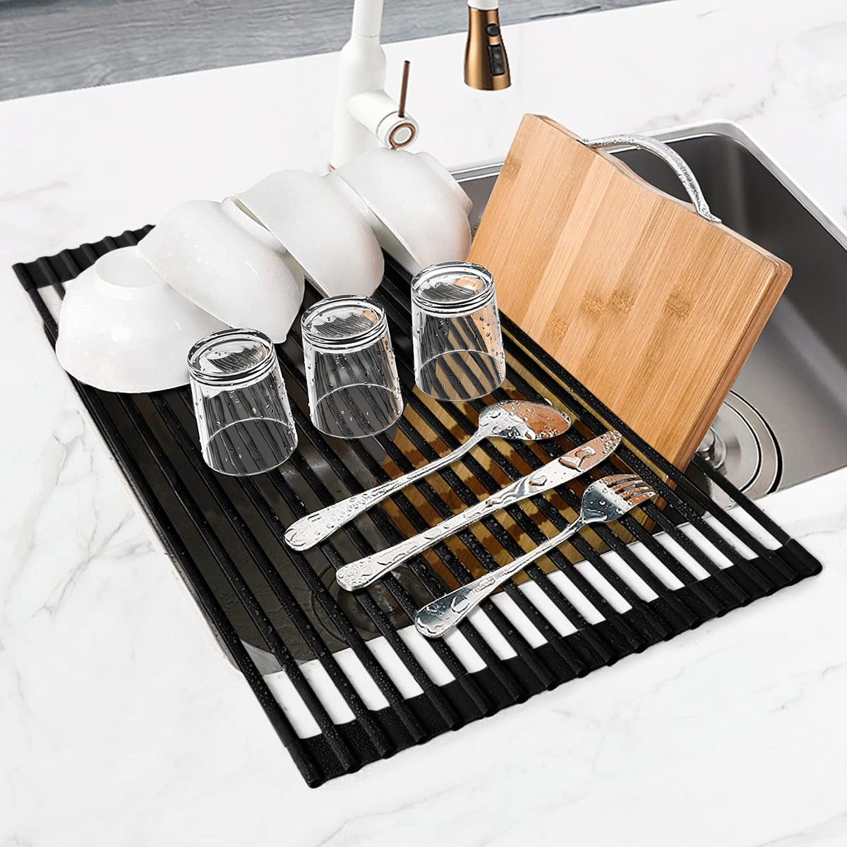 MERRYBOX over-sink mat doubles as a cooling rack for baked goods