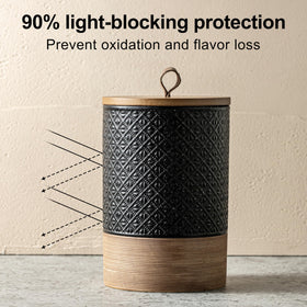 Miamolo airtight wooden lid locks in aroma and moisture control.