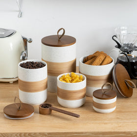 Miamolo spice sugar tea jar stores dry goods neatly for easy access