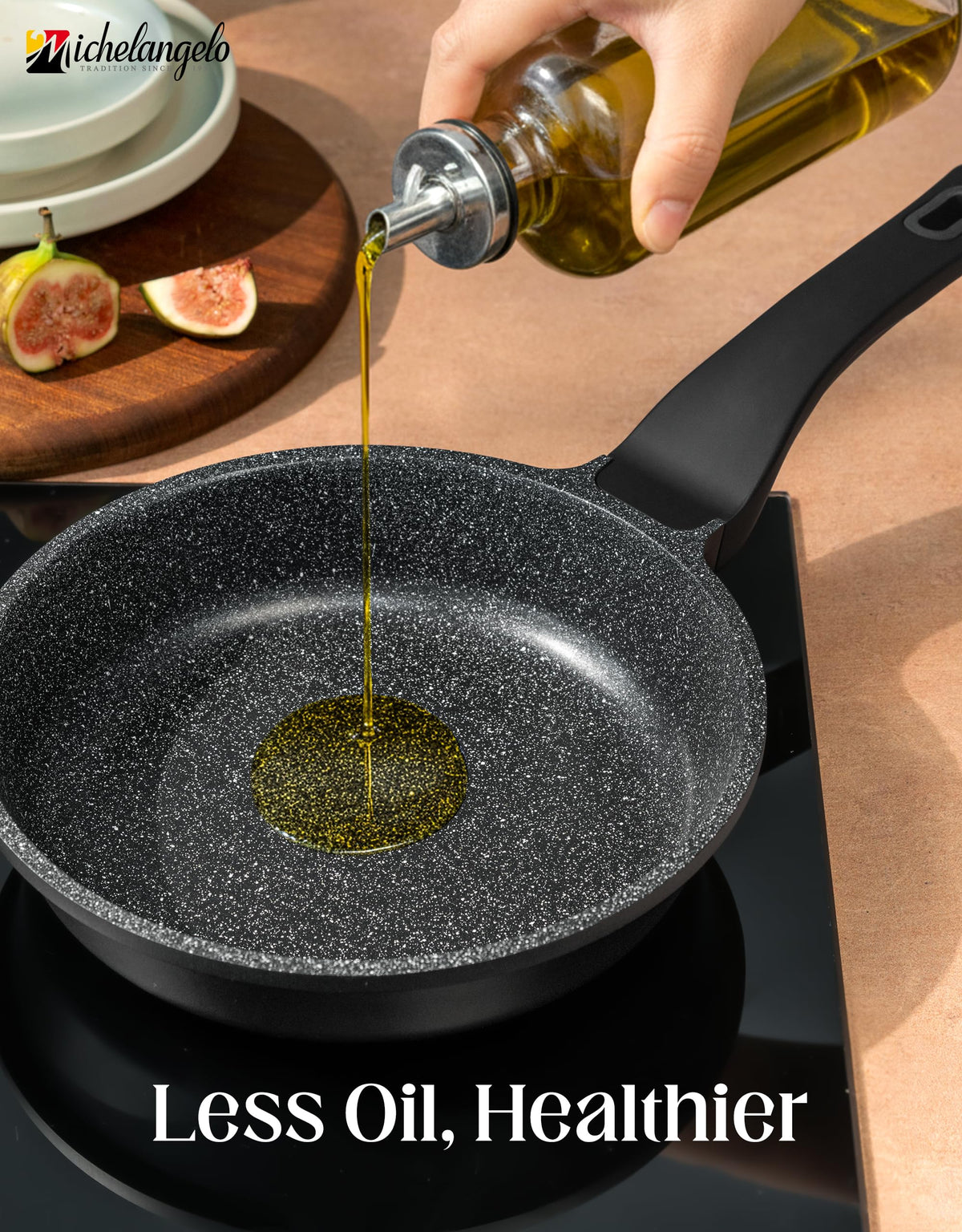 MICHELANGELO nonstick pan easy-clean surface saves time after meals.