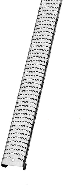 Microplane Premium Classic Zester helps grate whole spices like cinnamon or nutmeg into powders.
