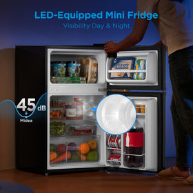 Midea WHD-113FB1 freezer compartment suitable for small ice and snacks