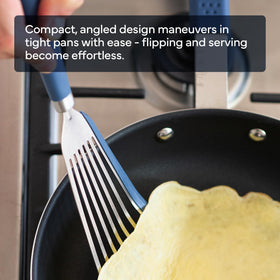 Close-up of Misen silicone grip on the spatula for secure handling