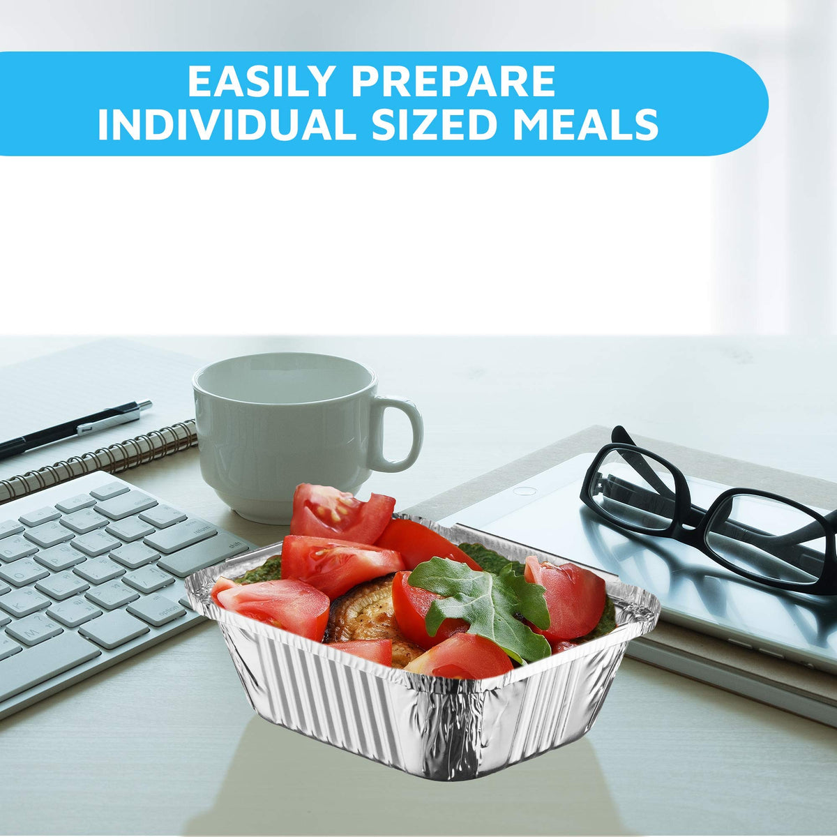 Spill-resistant to-go containers by MontoPack keep soups and stews tidy on the move.