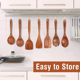 Mooues 12-piece set with holder covers all kitchen basics.
