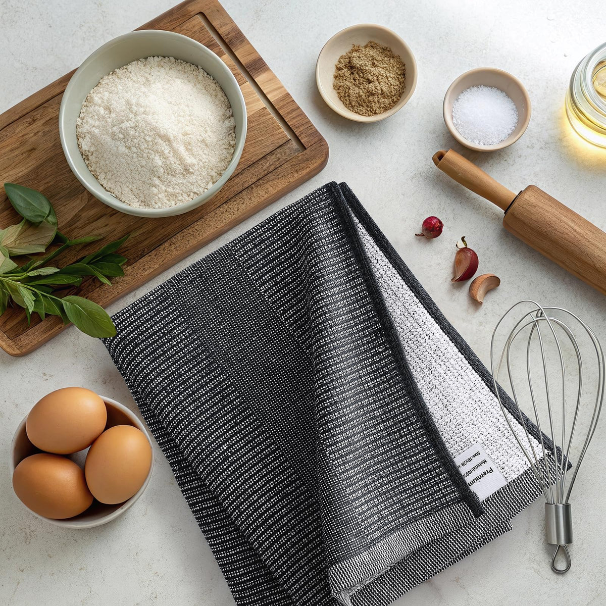 Mordimy Premium Kitchen Towels dimension 18x28 showing large size for drying.