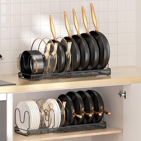 MUDEELA deep U-groove holds lids securely in place.