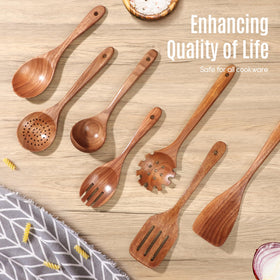 MULBOM wooden spaghetti-spoon with ergonomic handle for steady serving