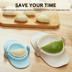 MUMSUNG crimped-edge dumpling press ensuring tight seal during cooking.