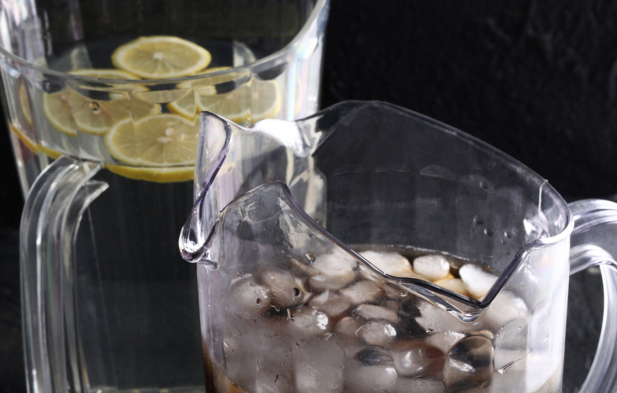 New Star 46144 pass-and-pour design speeds refills with less mess.