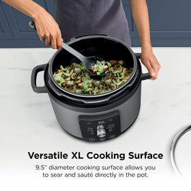 Ninja HyperHeat 9-in-1 steam mode for tender vegetables and fish.