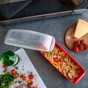 Nordic Ware fill-line at 6.4 cups helps safe cooking.