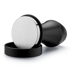 Flat stainless base provides even contact on 58mm baskets.