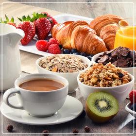 Nostalgia automatic shut-off coffee maker indicates safe energy savings.