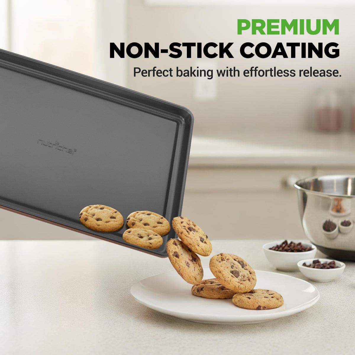 NutriChef round cake pan set for evenly baked cake layers