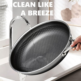 OATOFP Snowflake surface design promotes durable, safe nonstick performance