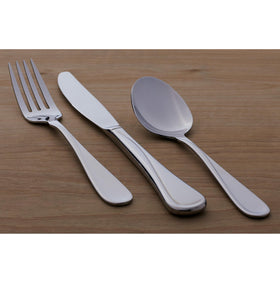 Oneida Flight table setting ready for everyday meals and entertaining.