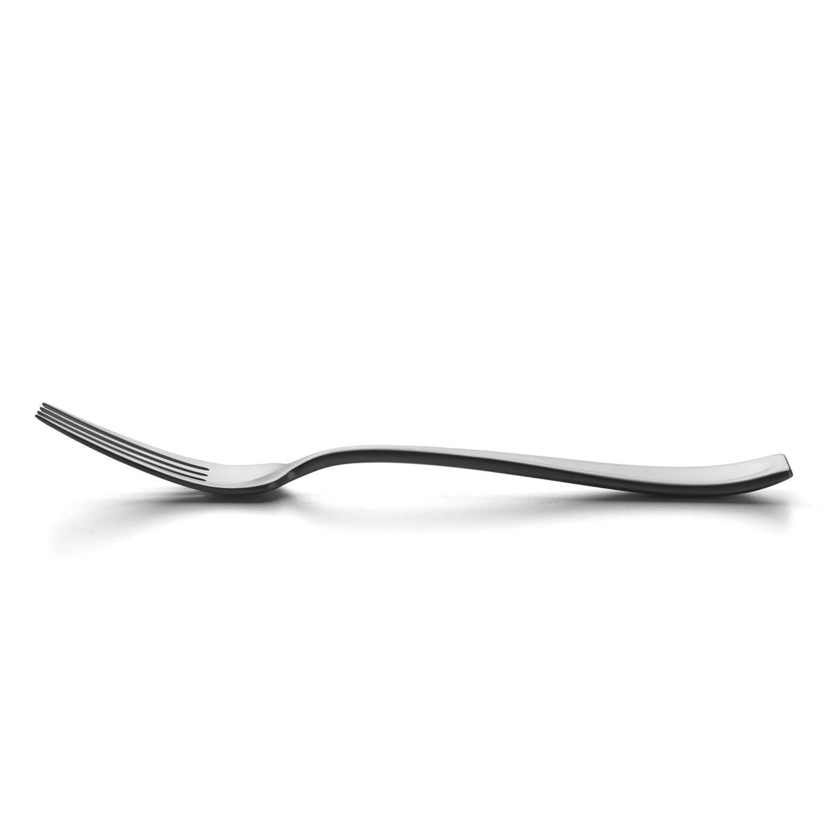 Oneida Moda teaspoon reflection demonstrates balanced weight