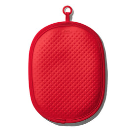 OXO Good Grips silicone pot holder in jam color protect hands from heat when lifting hot pots
