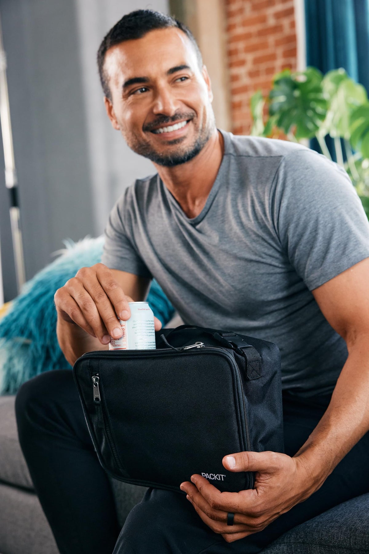 PackIt classic lunchbox interior-view shows food-safe lining for easy cleaning.