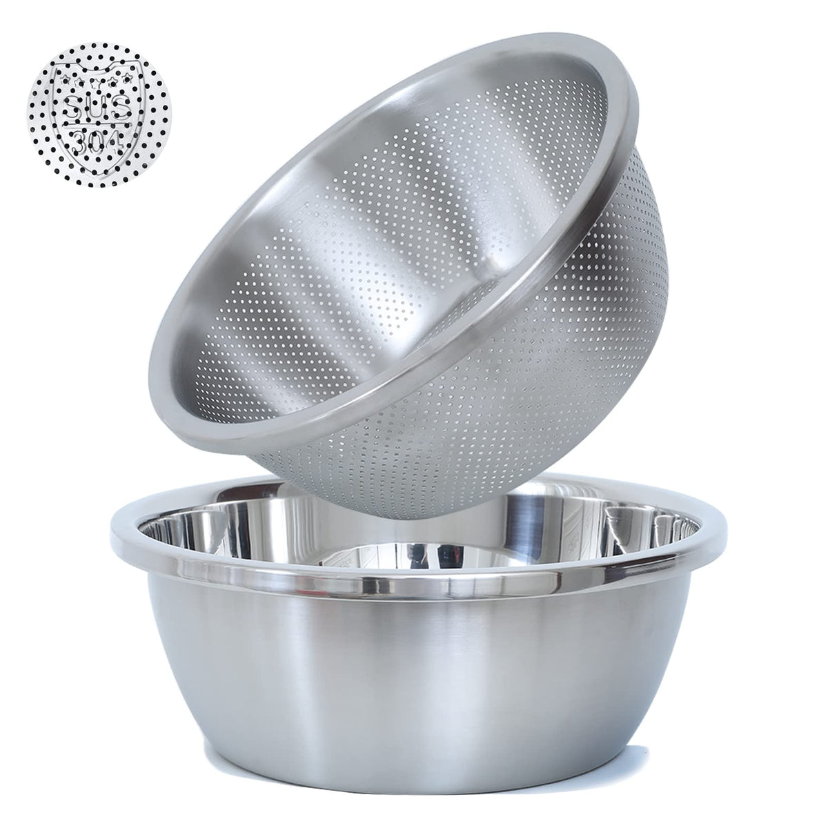 Paoli colander 2mm pore close-up highlights quick drainage for grains and vegetables.