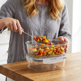 Peaktent 63oz glass container airtight seal prevents leaks during storage.