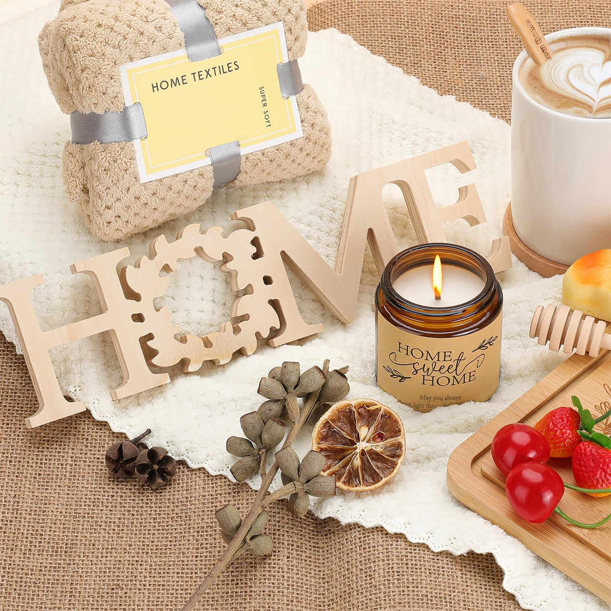 Pengtai hand towels set adds soft touch to kitchen or bath routines.