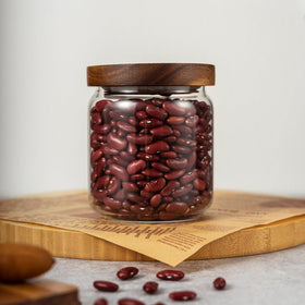 Piconesper silicone-sealed wood lid helps keep dry goods fresh.