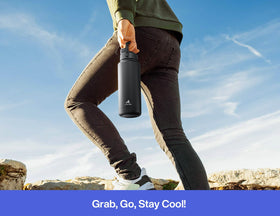 POWCAN Lupine bottle 18/8 stainless steel and BPA-free materials.