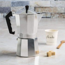 Primula Classic compact design fits small kitchens and travel-friendly setups