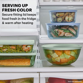 Pyrex BPA-free lid keeps contents fresh and easy to stack