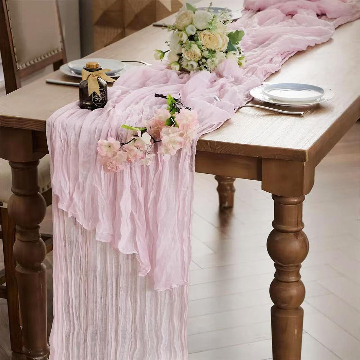QINZOVAL photo backdrop friendly table runner in pink