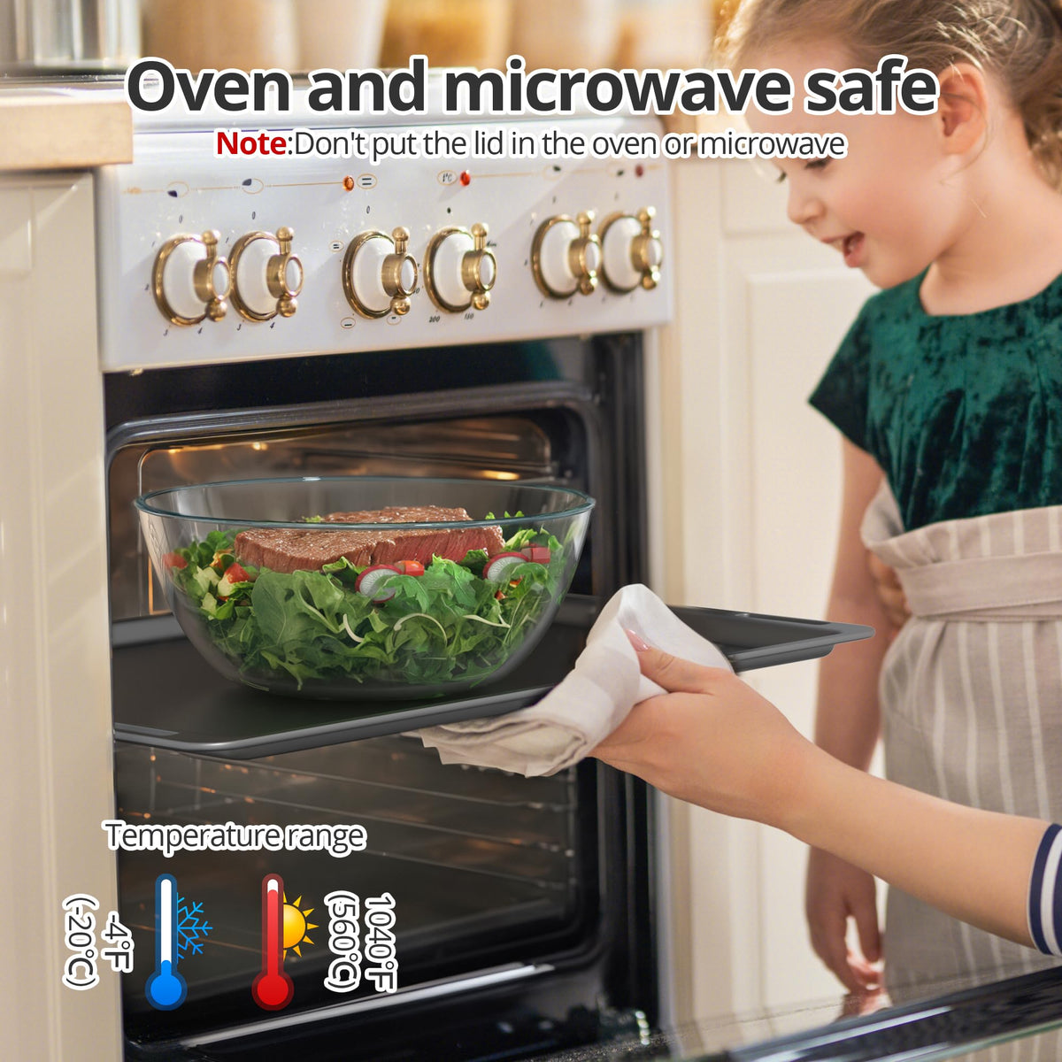Quald oven-safe and microwave-safe glass bowl ideal for baking and reheating.