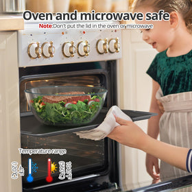 Quald oven-safe and microwave-safe glass bowl ideal for baking and reheating.