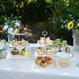 RAUVOLFIA reusable tray set with careful finish for everyday entertaining.