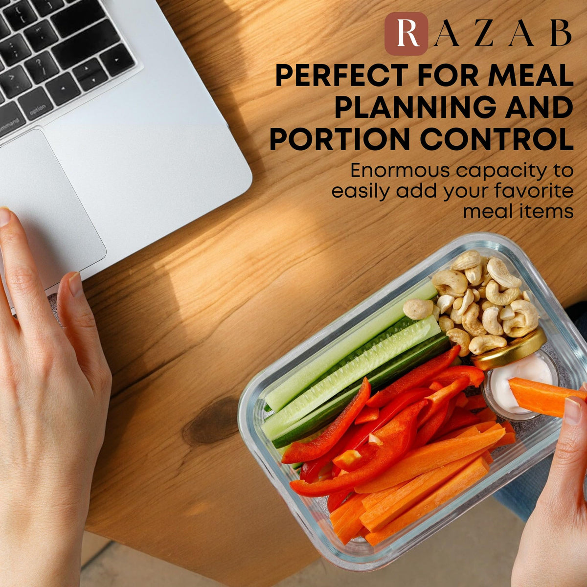 Razab round 960ml glass container with lid, versatile for large portions.