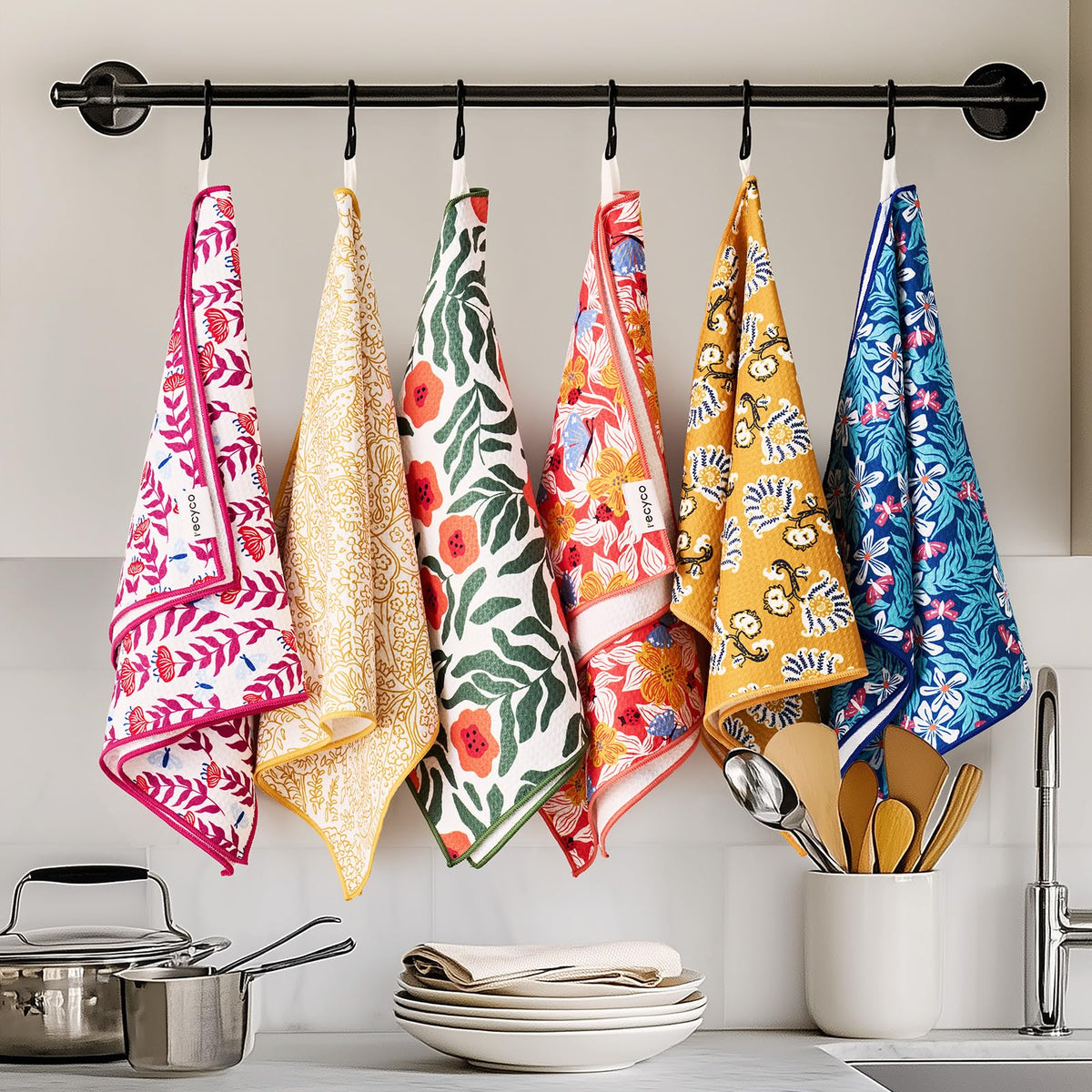 RECYCO 16 by 28 inch towel dries quickly and catches spills.