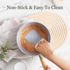 ROCKURWOK induction-ready base heats evenly on all cooktops