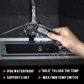 ROUUO magnet and hanging hole simplify kitchen storage.